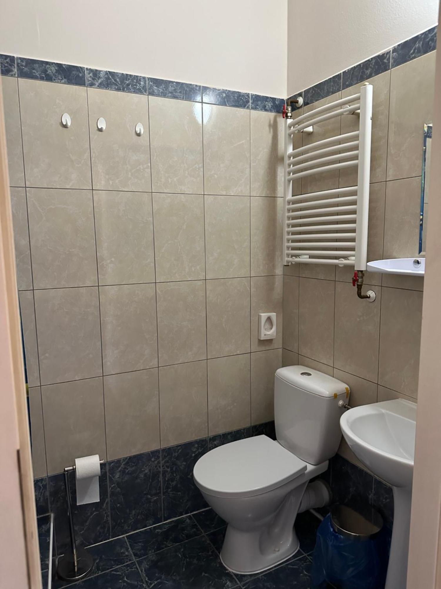 Hotel Haga Czestochowa Ngoại thất bức ảnh