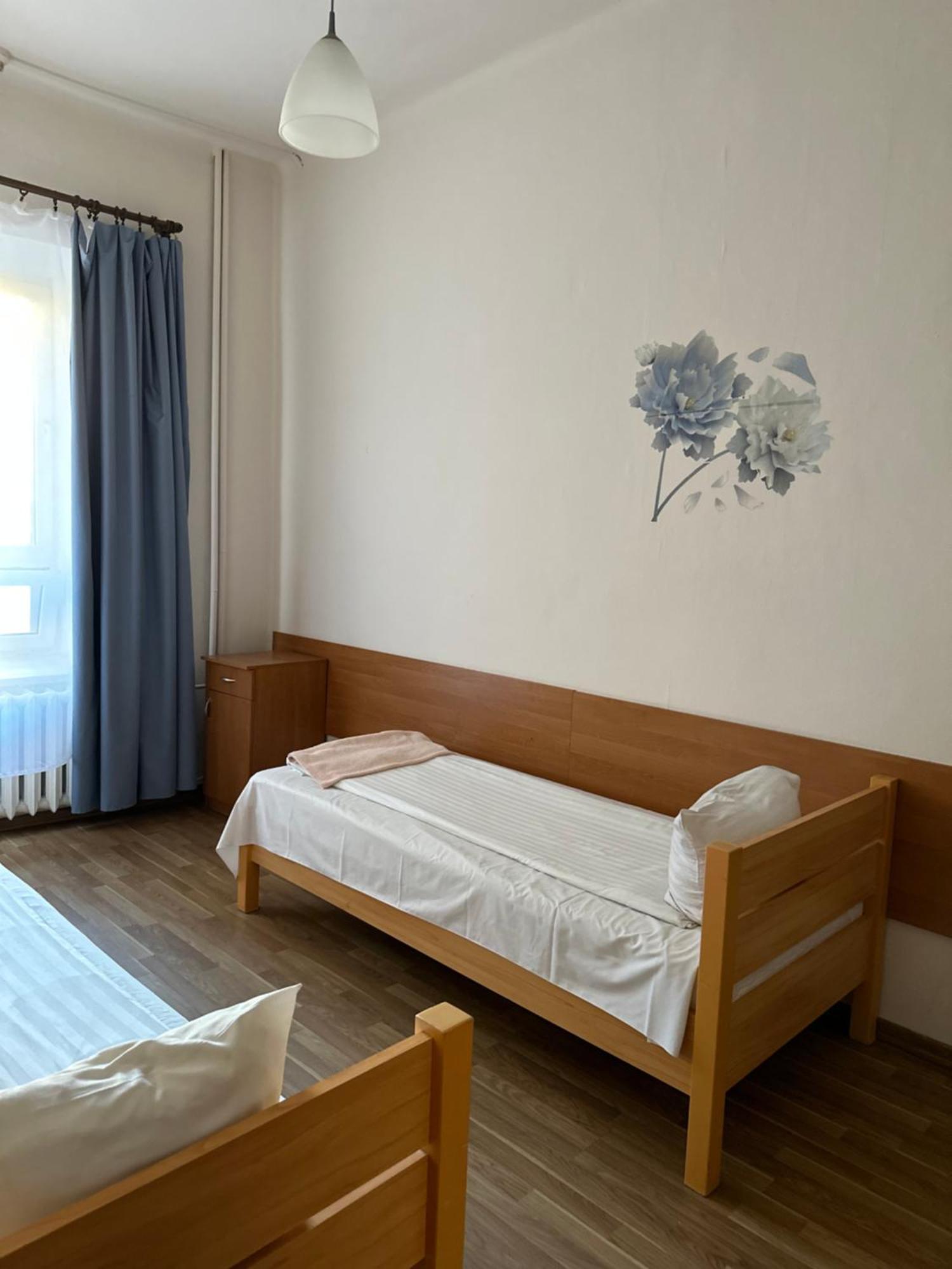 Hotel Haga Czestochowa Ngoại thất bức ảnh