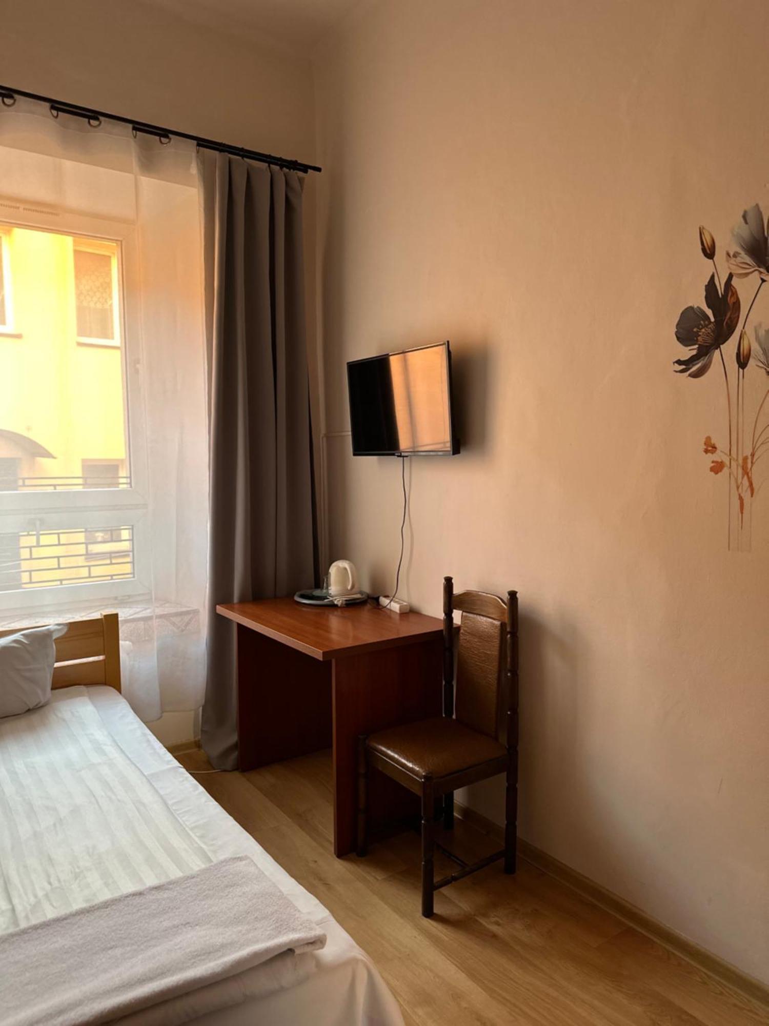 Hotel Haga Czestochowa Ngoại thất bức ảnh