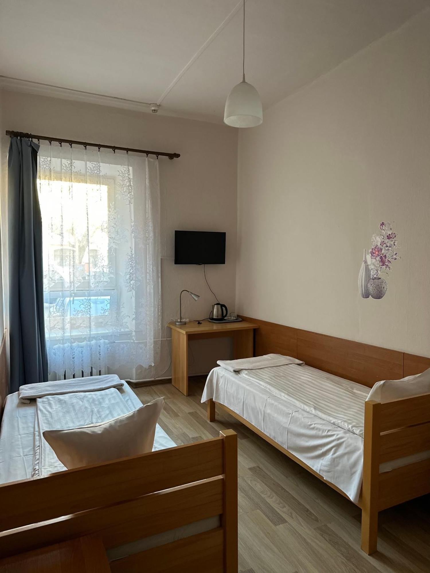 Hotel Haga Czestochowa Ngoại thất bức ảnh